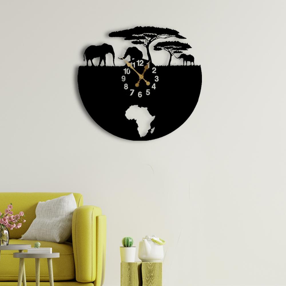 Baobá – Surreal African Jungle Wall Clock