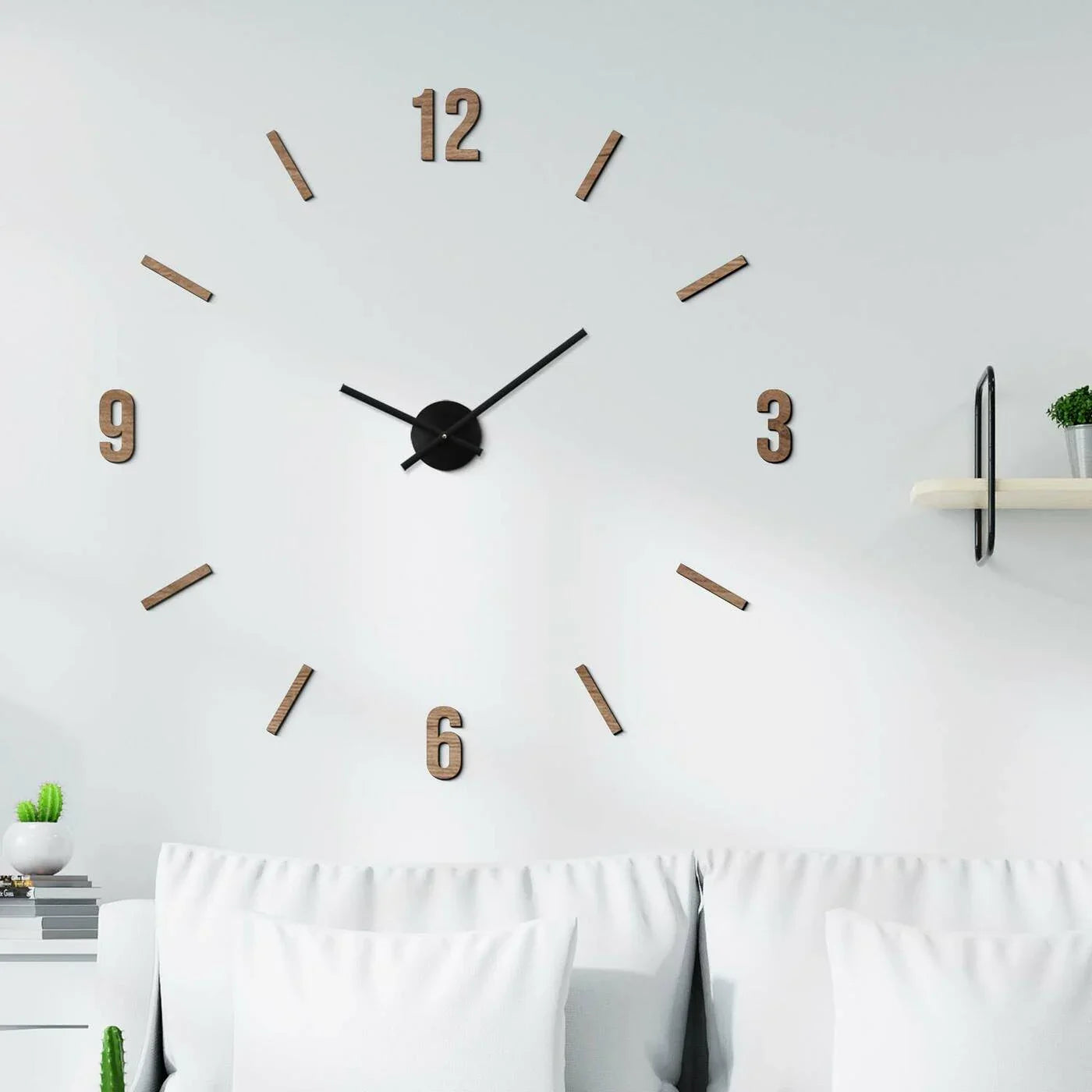EverWood – Timeless Wooden Wall Clock