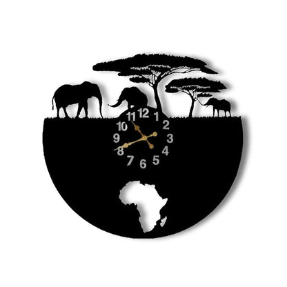 Baobá – Surreal African Jungle Wall Clock