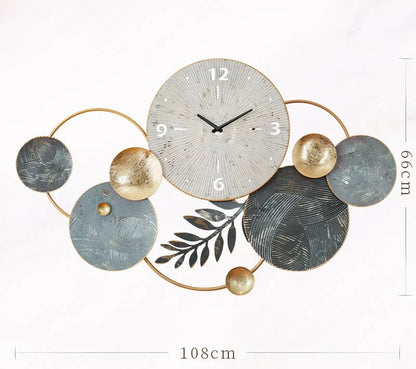Nordica - Metal Wall Clock with Silent Second Hand
