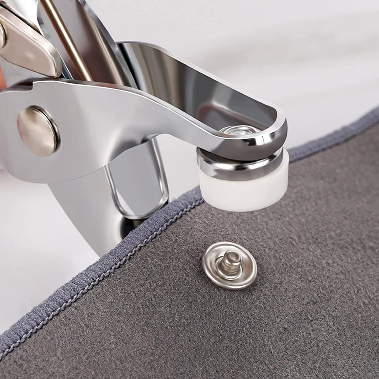 FastenPro – Automatic Buckle, Ring Hole & Button Installation Tool