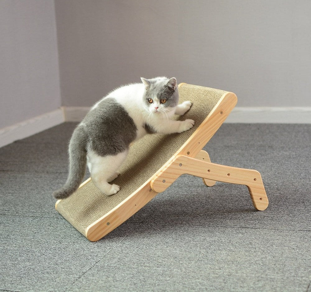 ClawGuard - Durable Scratching Post for Cats