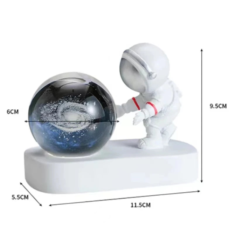 CosmoGlow - LED Crystal Planet Astronaut Carving USB Light