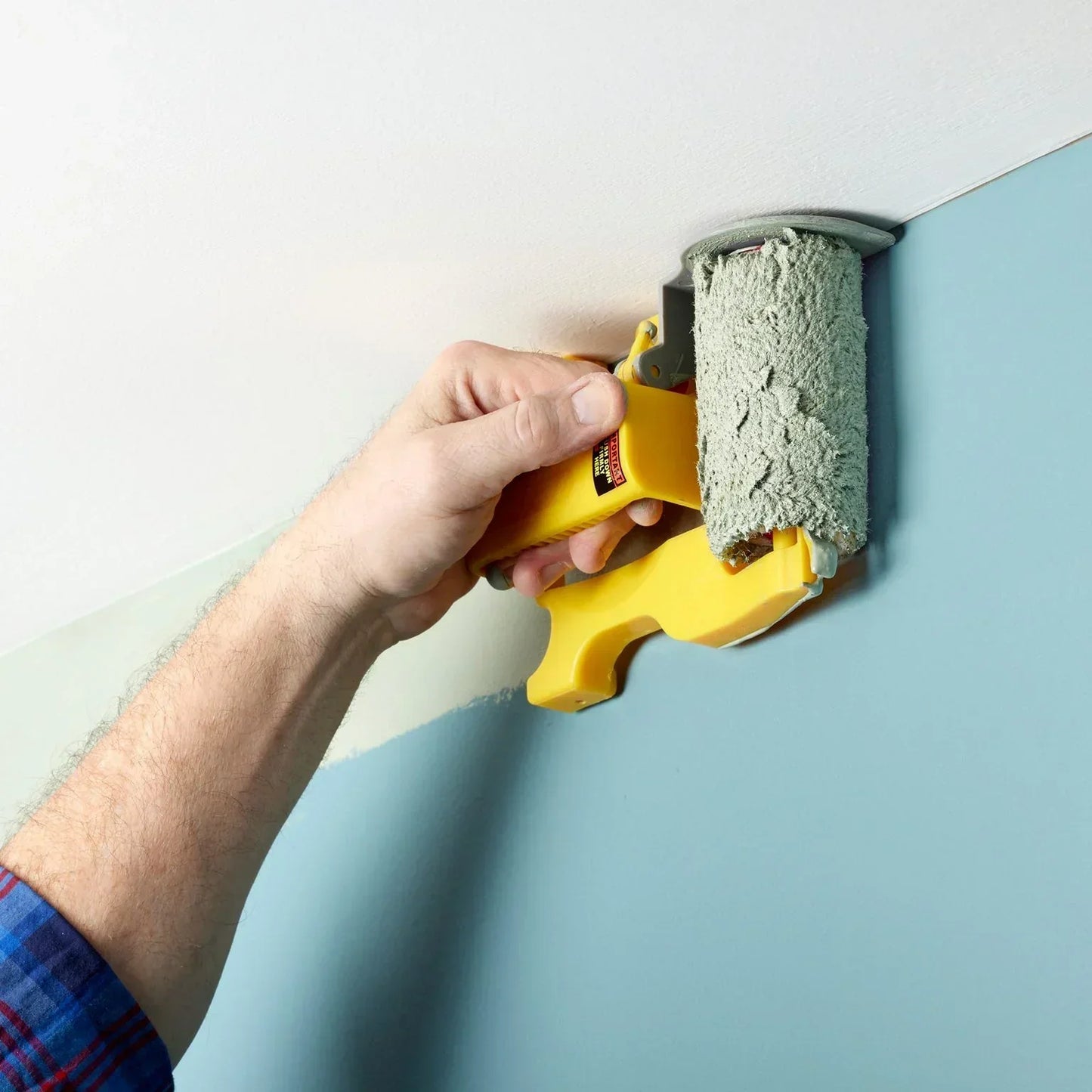 EdgeMaster – Precision Paint Roller for Clean Lines