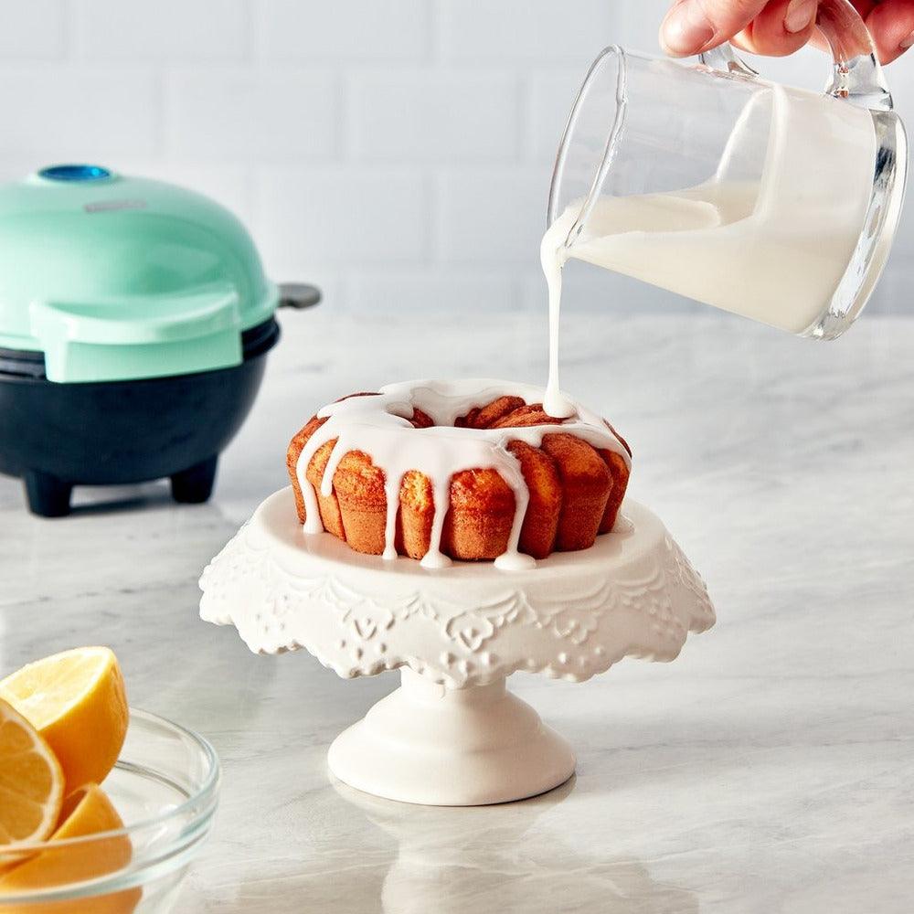 BakeSwift – Instant Bundt Cake Maker