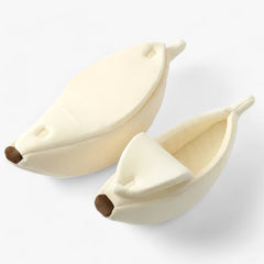 Luna - Banana-Shaped Cat Bed - Comfortable and Fun for Cats