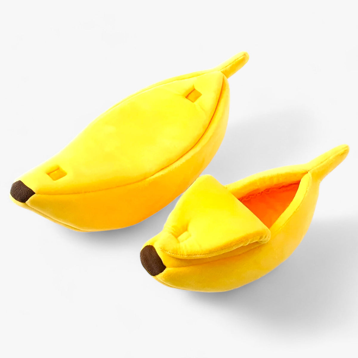 Luna - Banana-Shaped Cat Bed - Comfortable and Fun for Cats